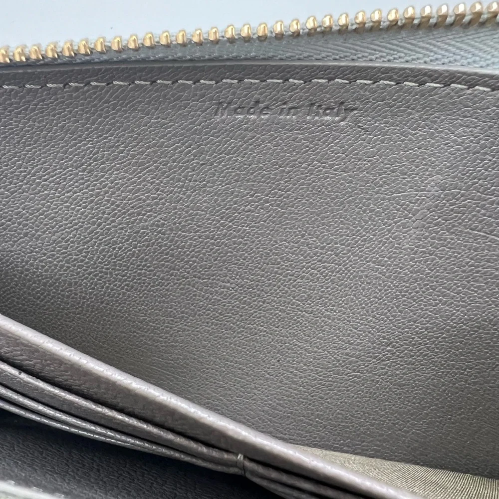 GUC Celine Leather Baby Blue Long Zip Wallet - Picture 7 of 8